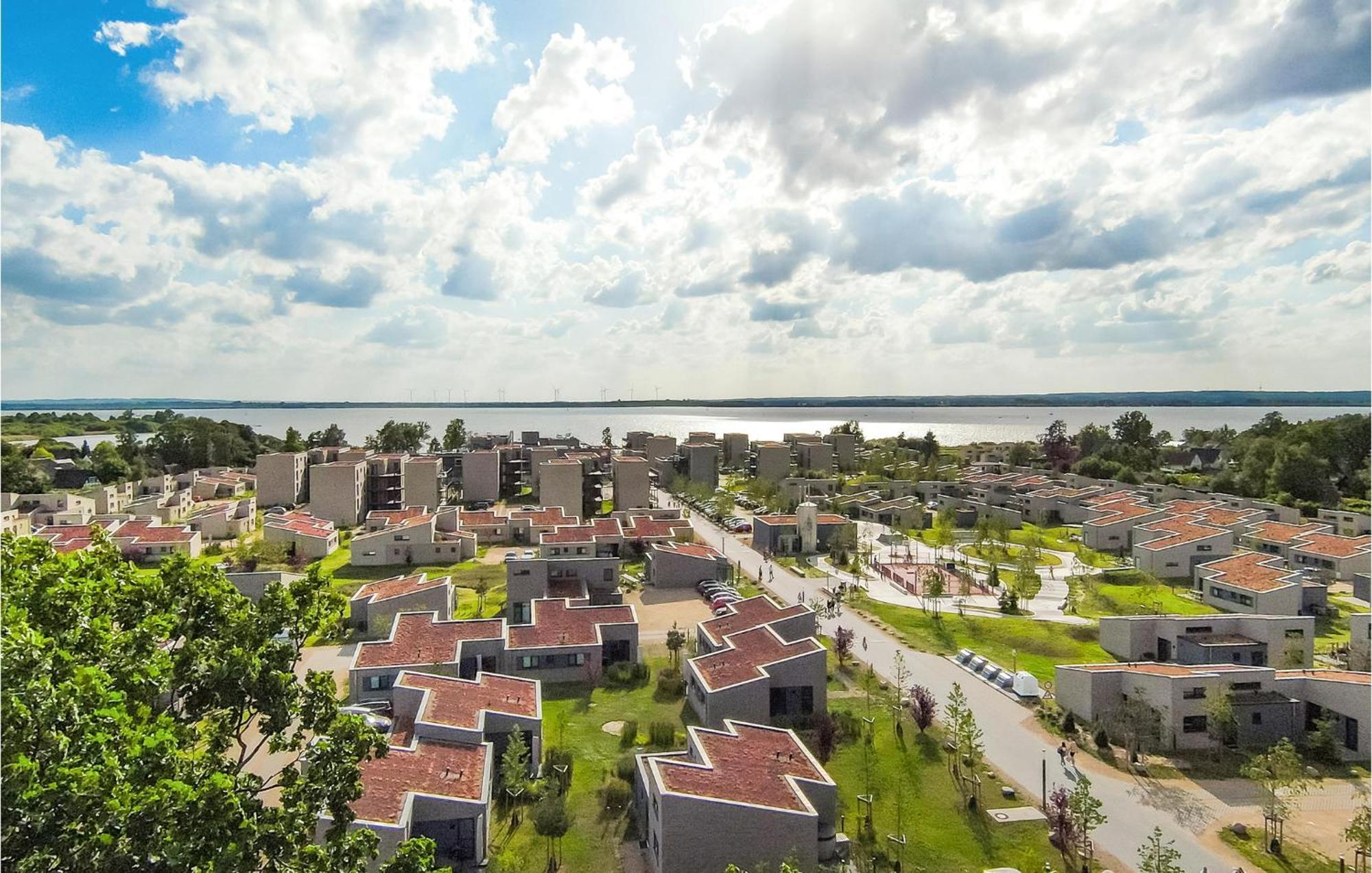 Lovely Home In Lembruch-Duemmer See With Wifi Exterior photo